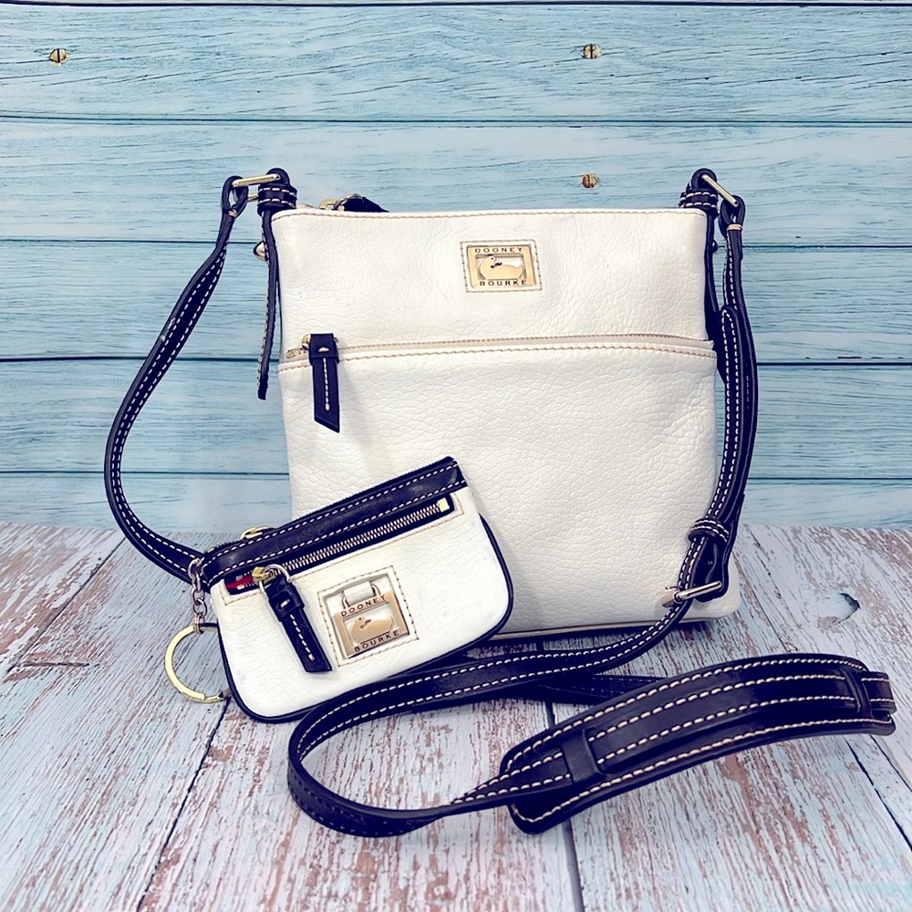🦆 DOONEY & BOURKE DILLEN WHITE BLACK LEATHER CROSSBODY BAG AND SMALL BAG SET